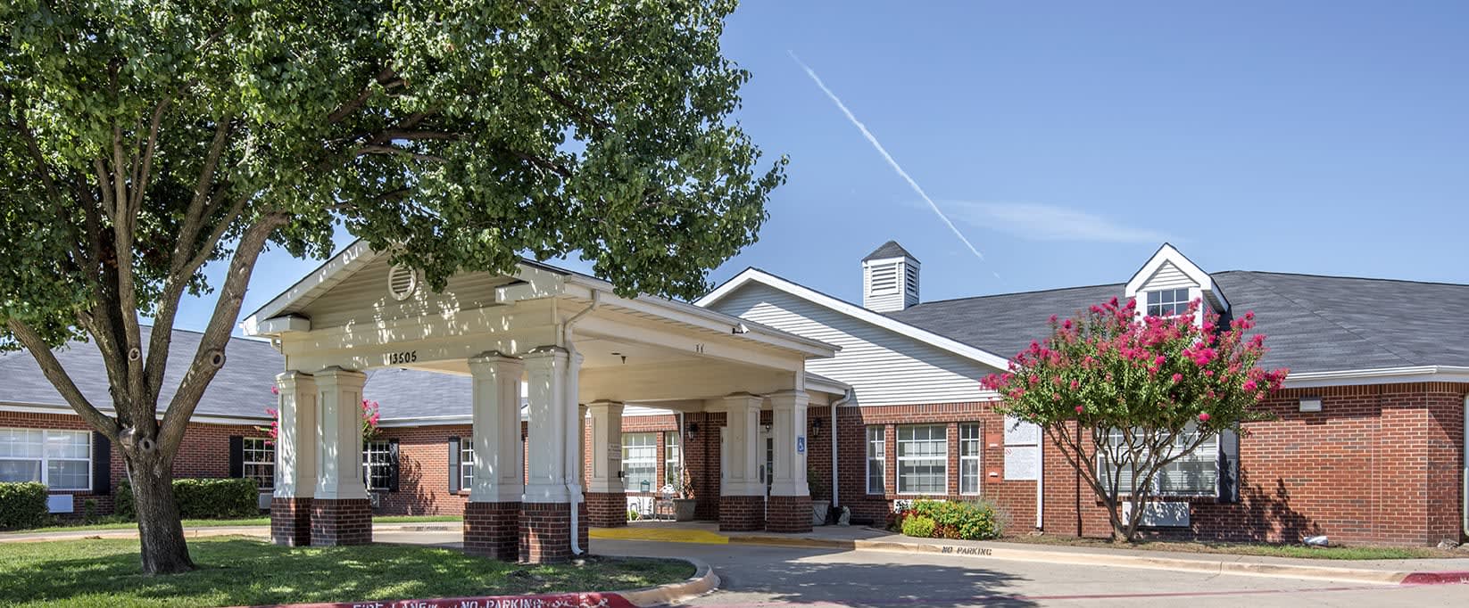 Brookdale Farmers Branch community exterior