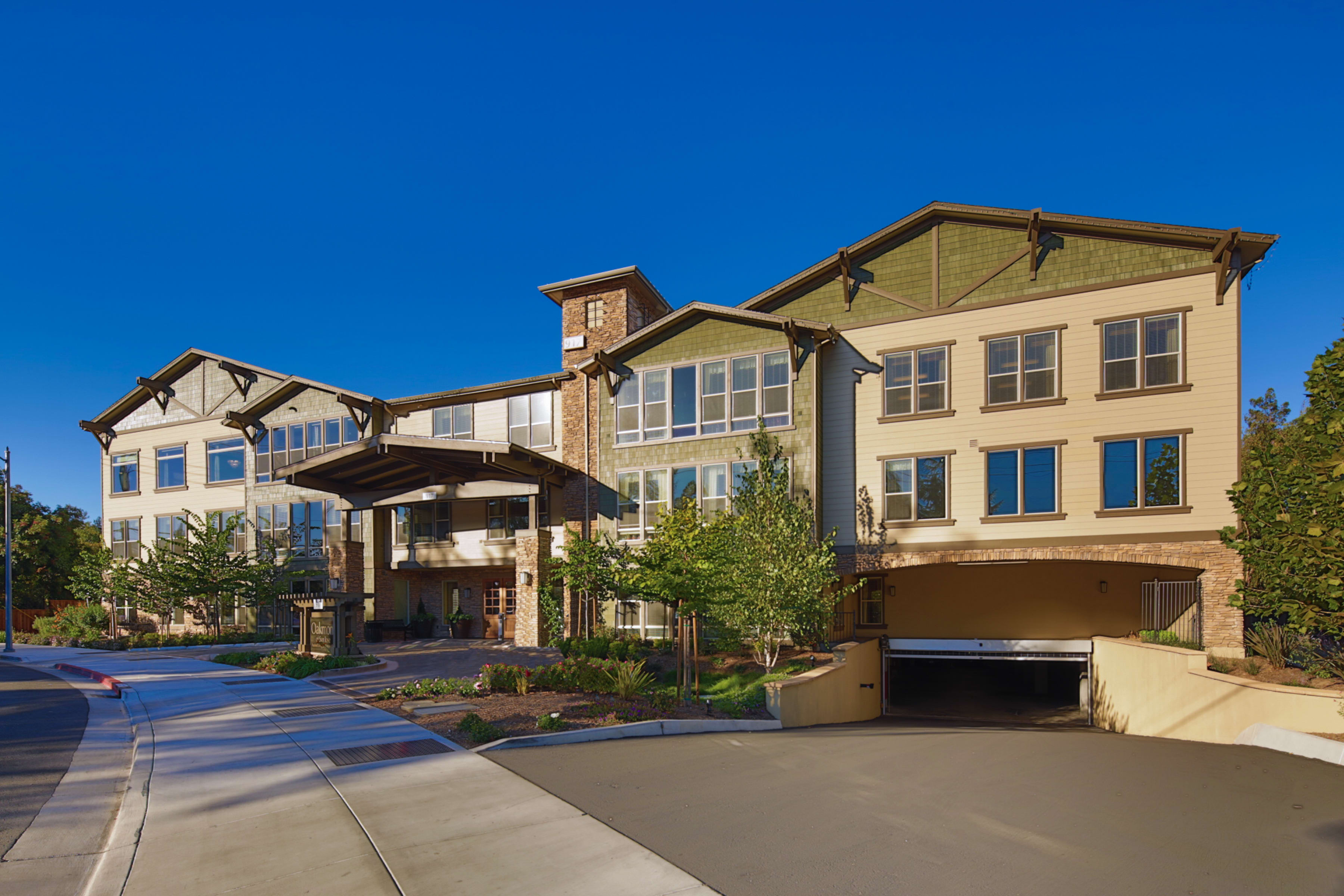 Oakmont of San Jose community exterior