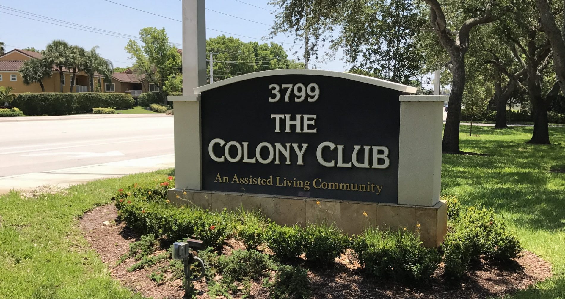 Colony Club ALF