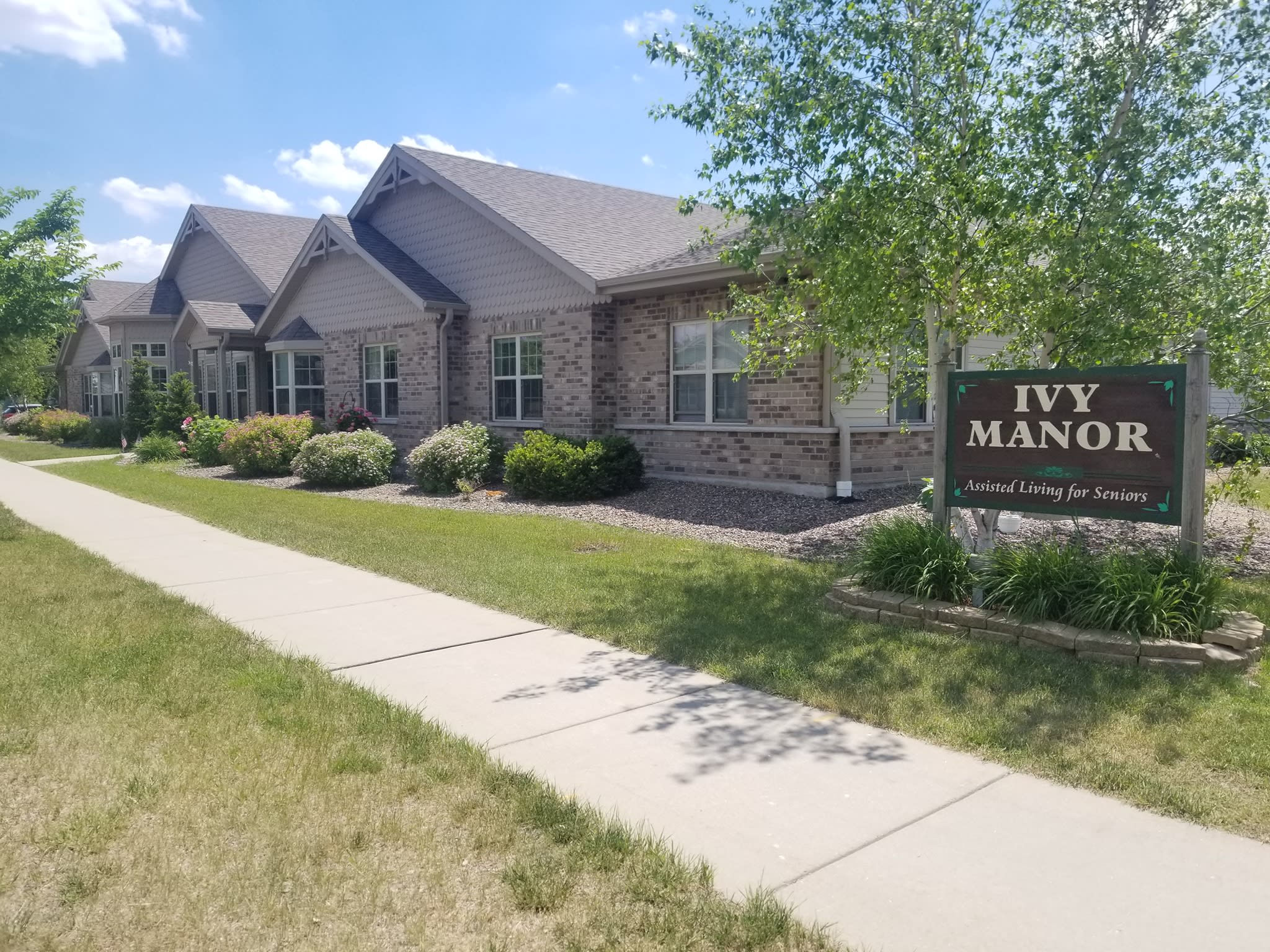 Ivy Manor of West Bend 