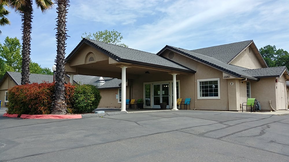 Sierra Oaks Assisted Living and Memory Care 