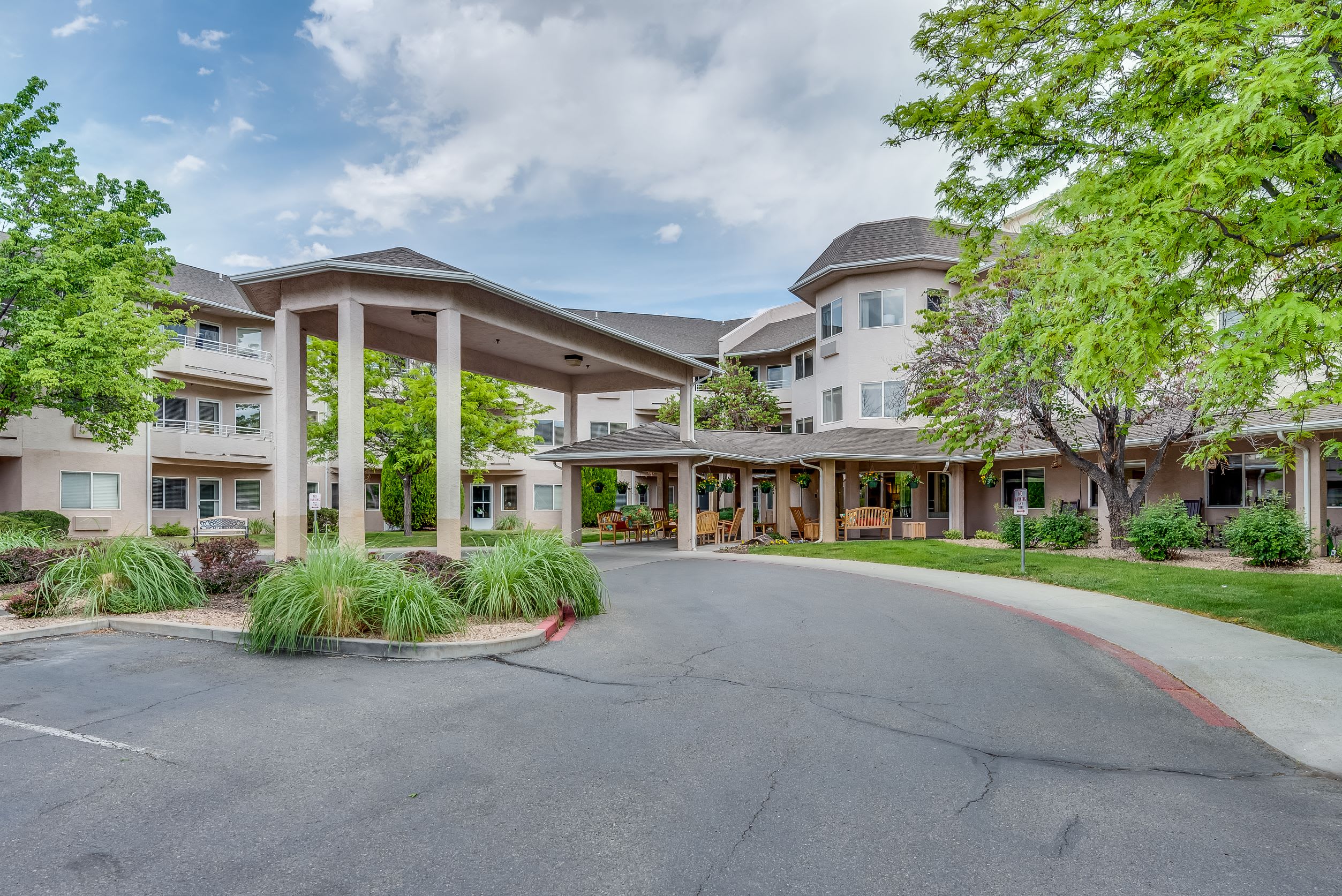 Solstice Senior Living at Grand Valley 