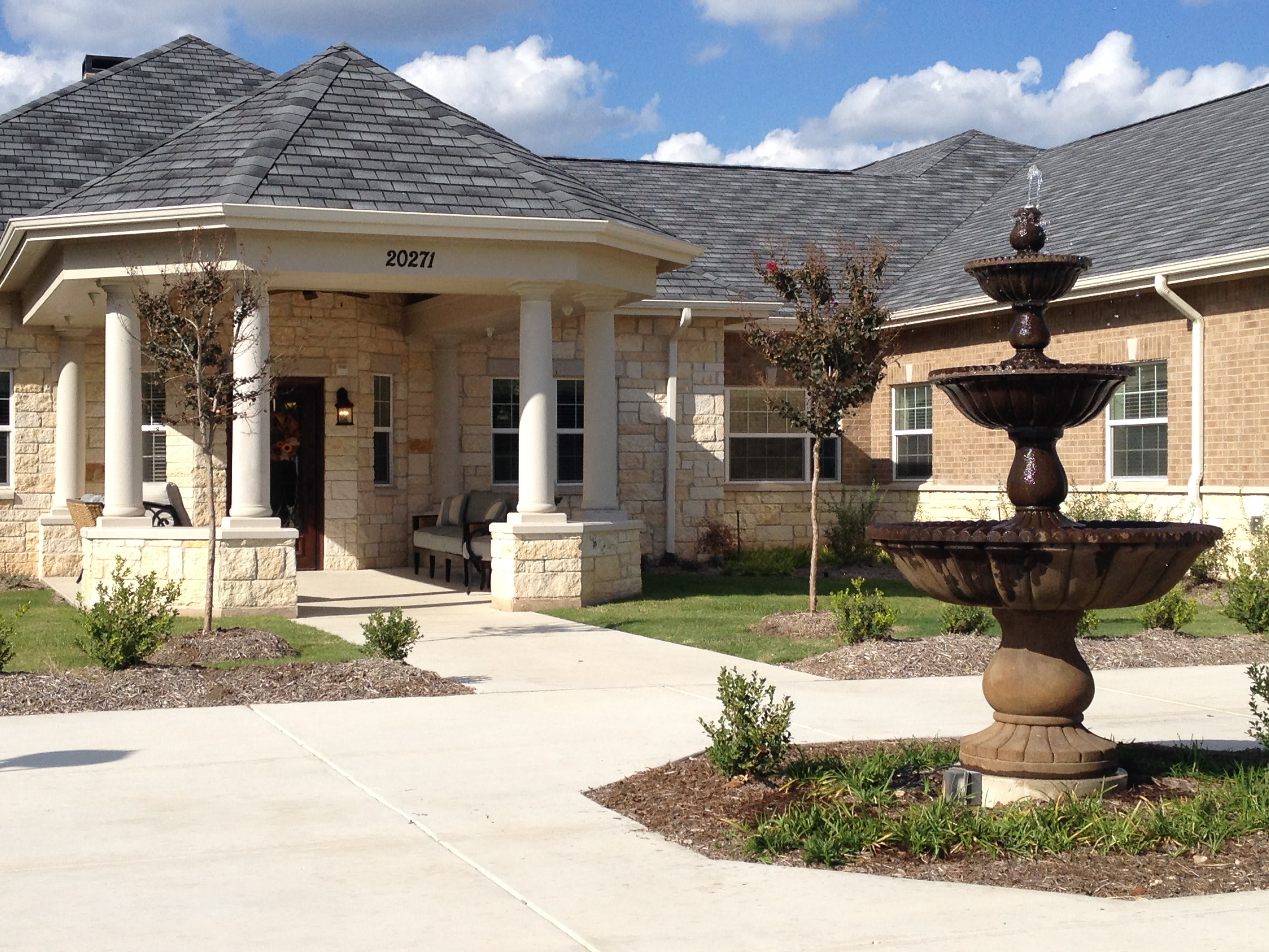 The Canyons of Stone Oak community exterior
