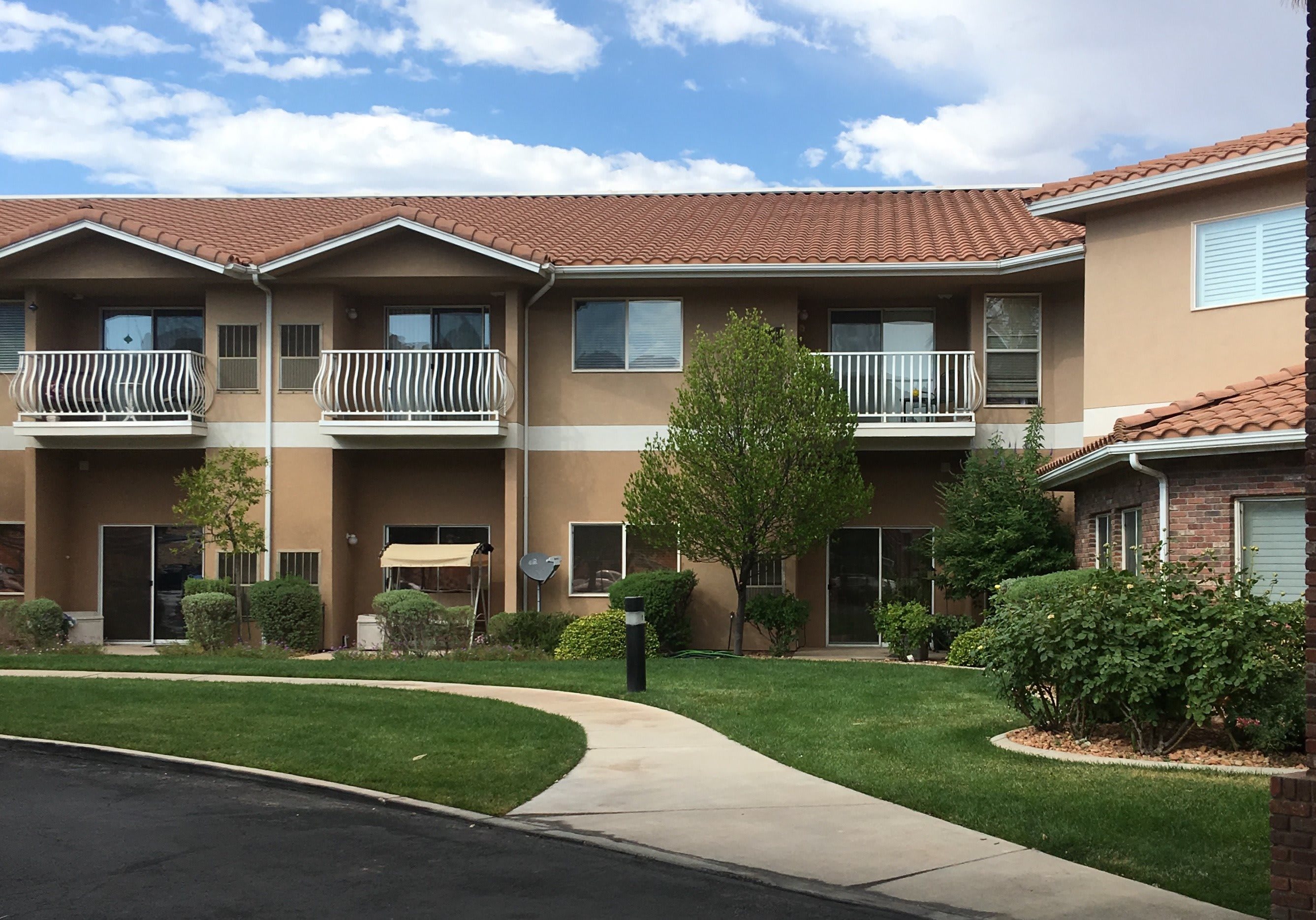 Photo of Sterling Court Assisted Living