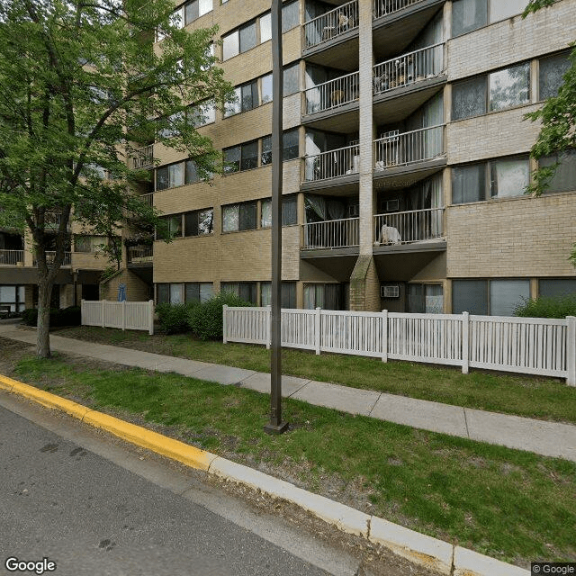 Dover Hills Apartments 