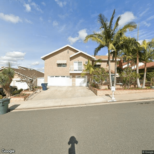 street view of Luxury Living Senior Care Huntington Beach