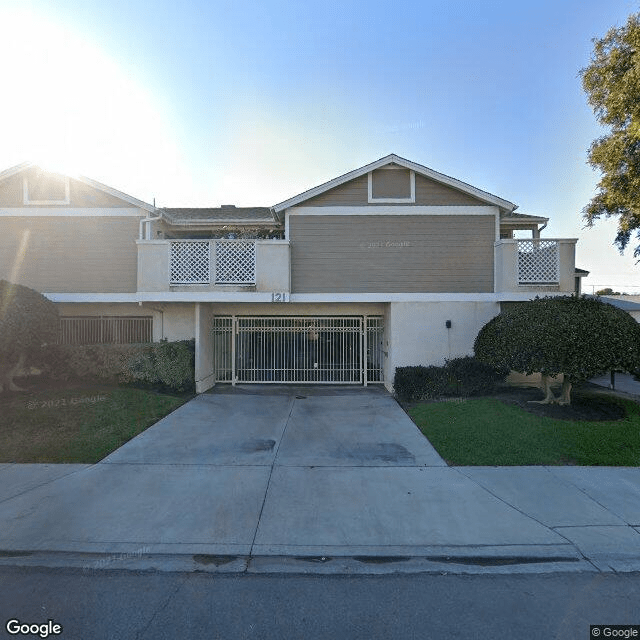 121 N Kathryn Drive 