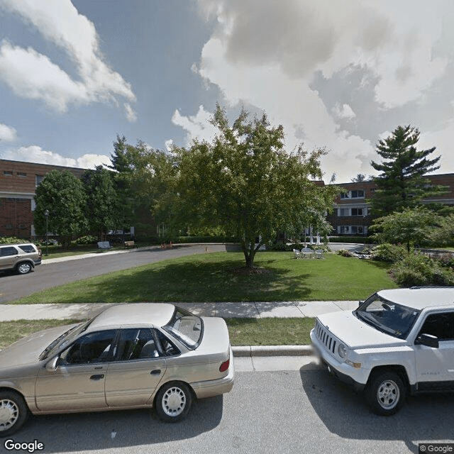 street view of Colonial View Apartments