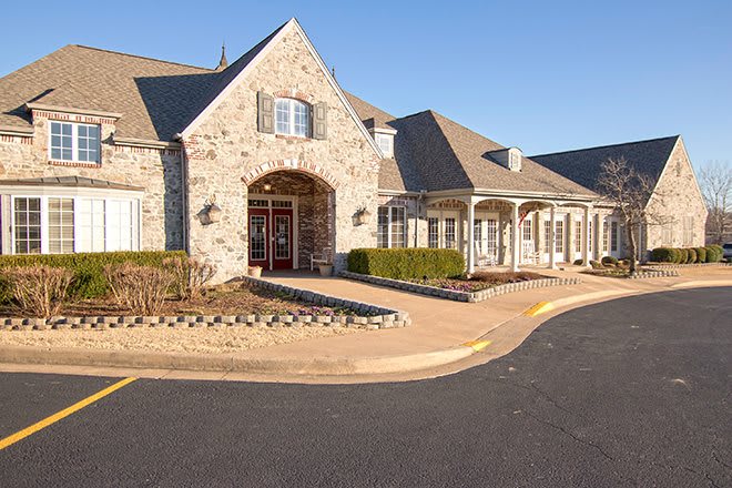 Heritage Grove at Tahlequah Assisted Living community exterior