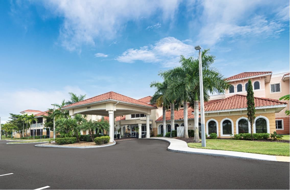 Discovery Village at The Forum Assisted Living community exterior