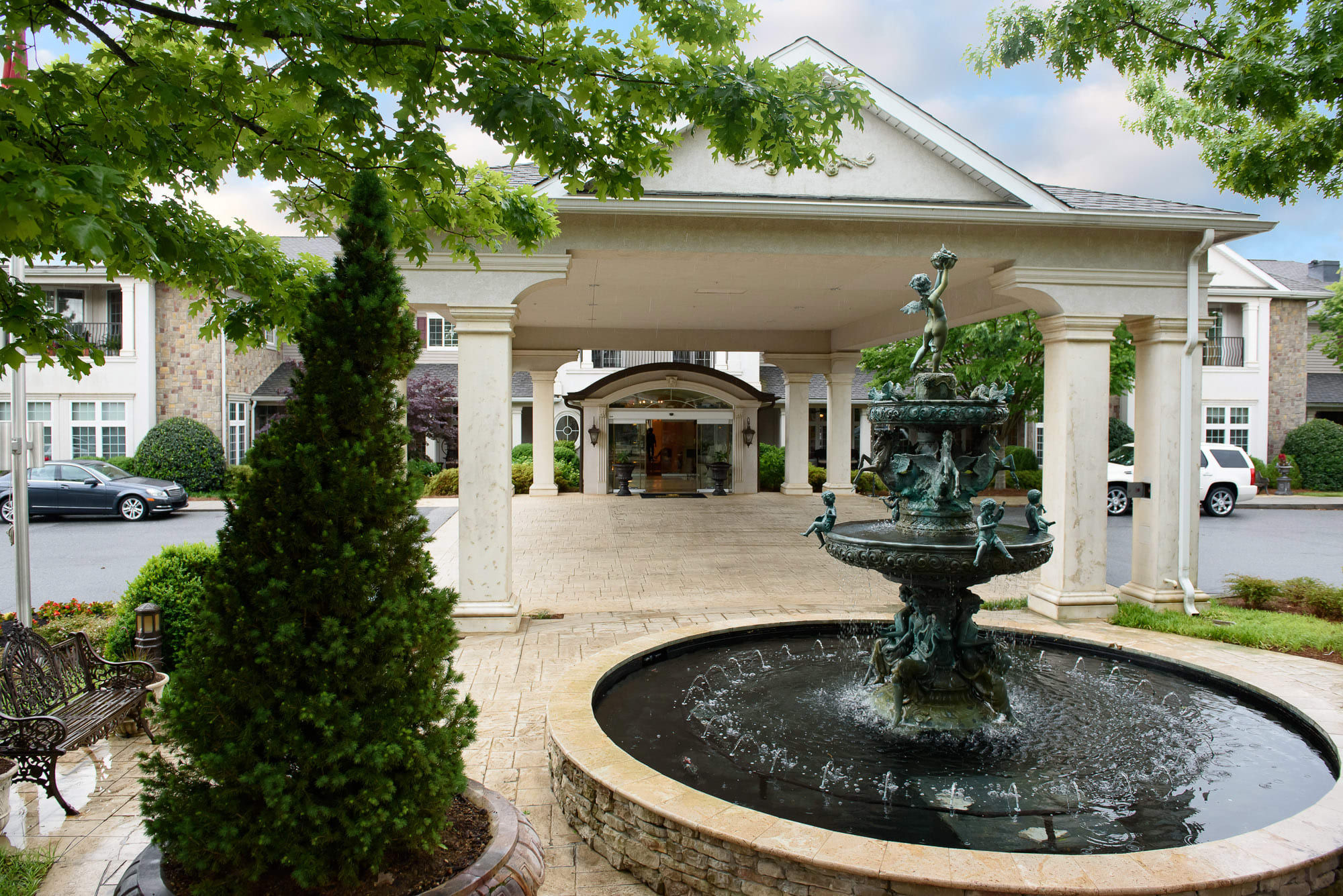 Garden Plaza at Lawrenceville community exterior