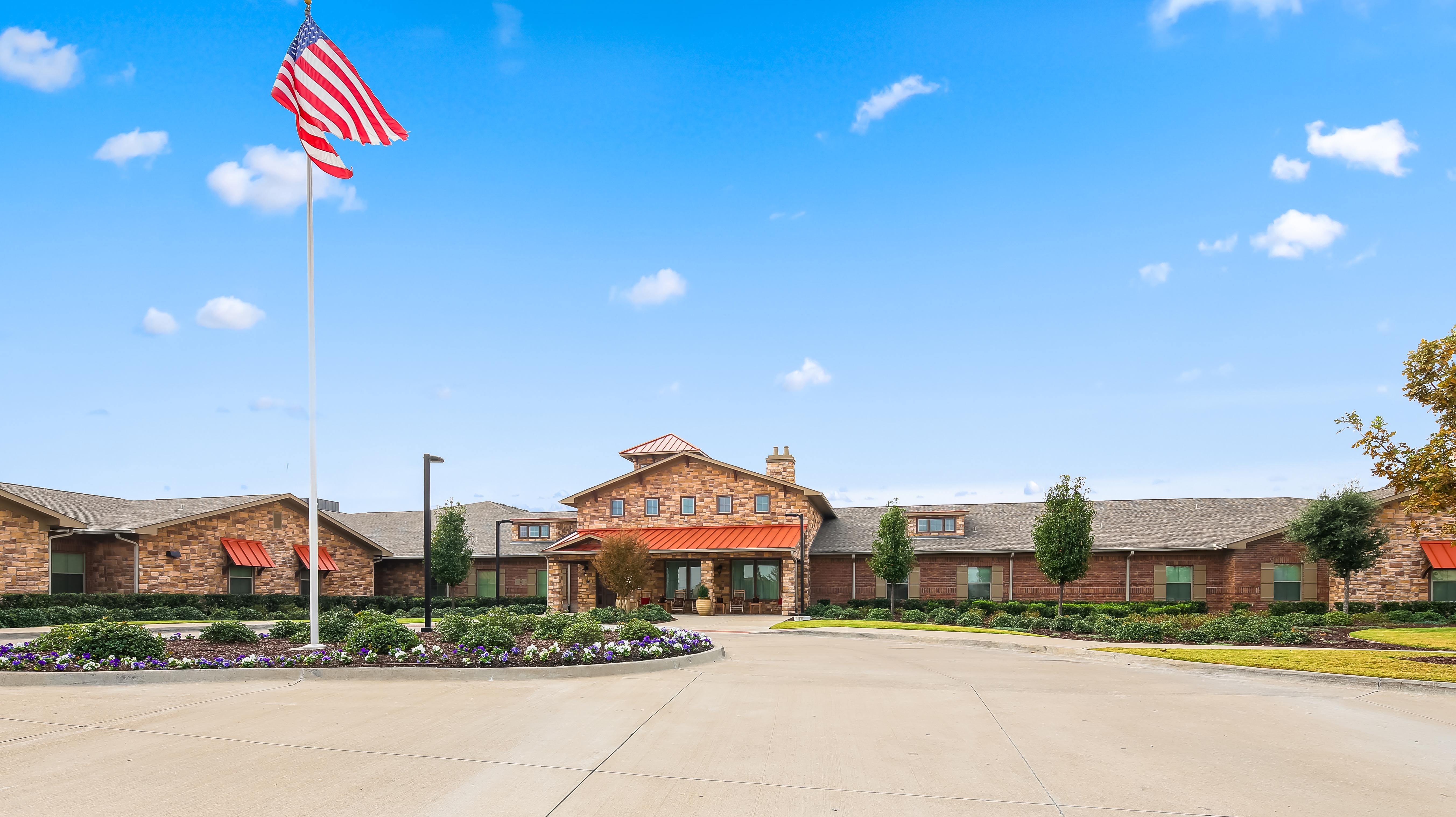 Rock Ridge Assisted Living and Memory Care community exterior