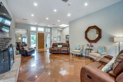 Silver Leaf Assisted Living at Lavendale Circle indoor common area