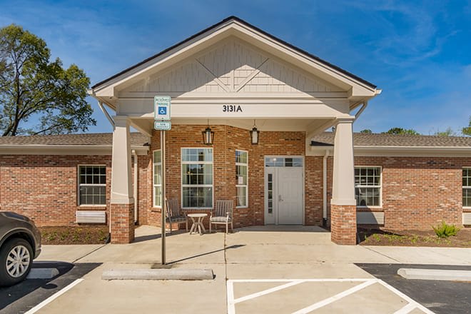 Brookdale Jackson Oaks community exterior