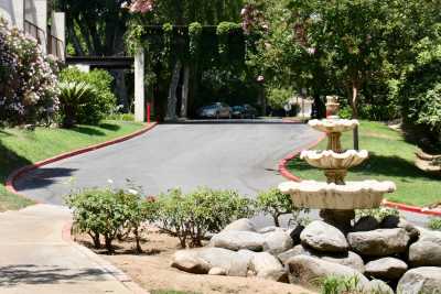 Photo of The Oaks of Pasadena