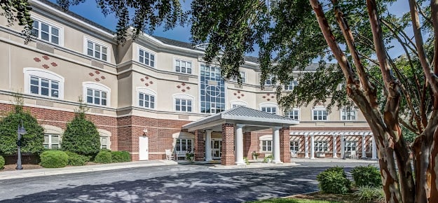 Forest Heights Senior Living community exterior