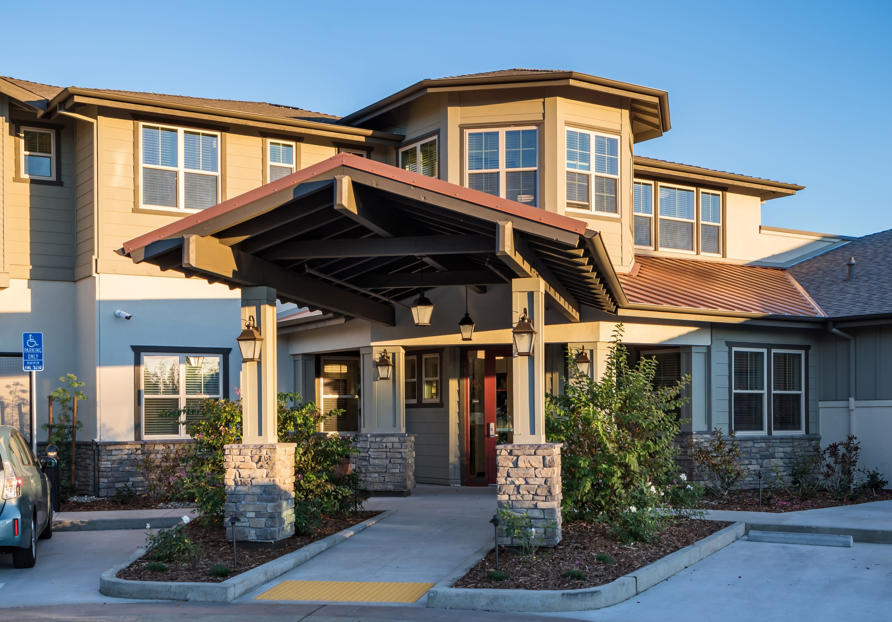 CountryHouse Residence for Memory Care at Granite Bay community exterior