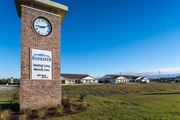 New Haven Assisted Living and Memory Care of Wylie outdoor common area