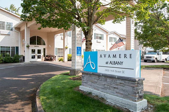 Avamere at Albany community exterior