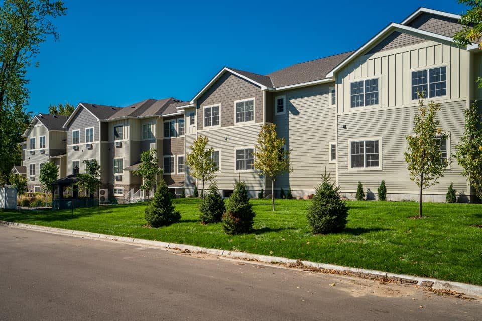 The Harbors Senior Living of Fridley community exterior