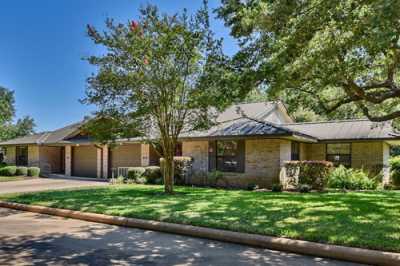 Find 3 Independent Living Facilities near Brenham, TX