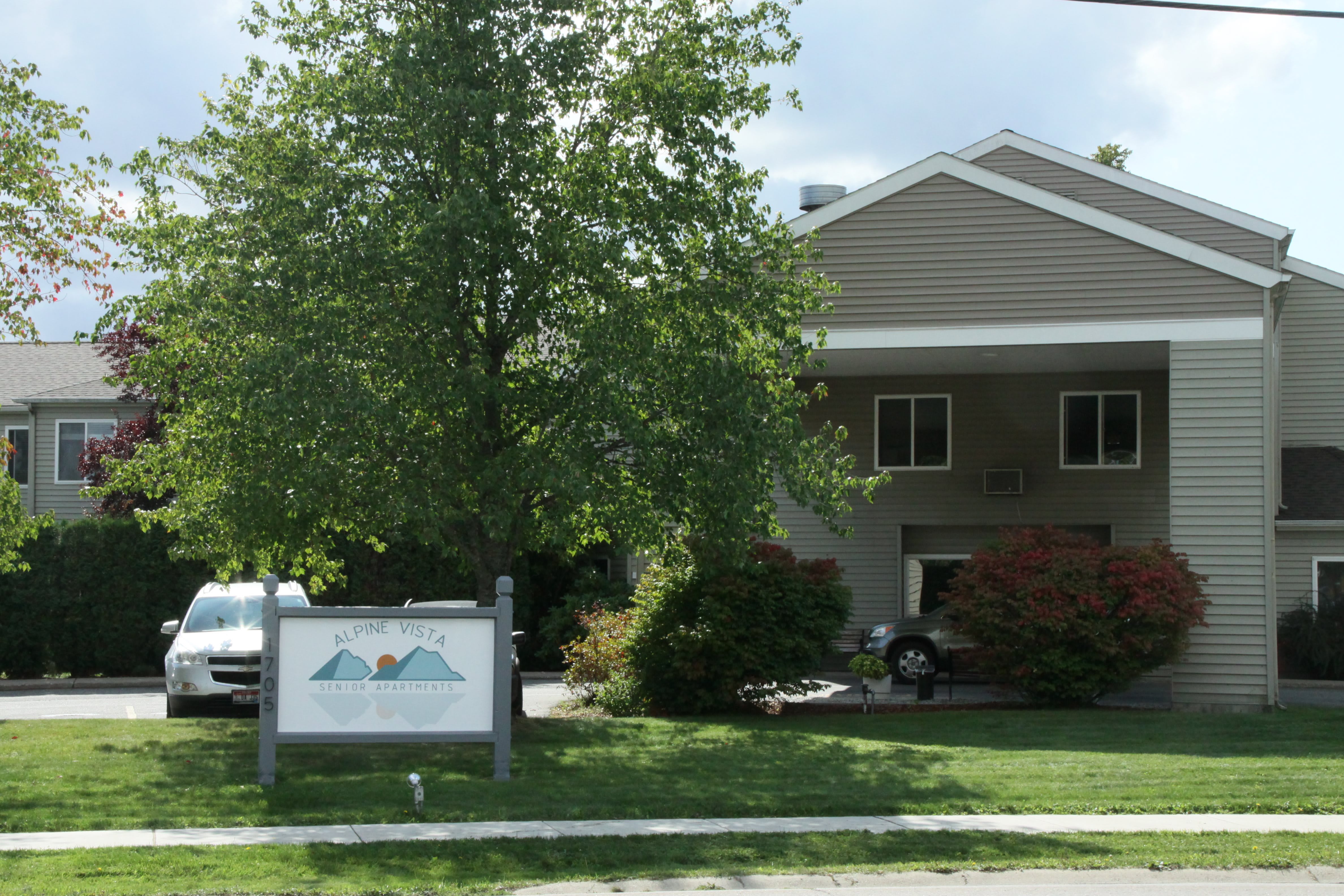 Alpine Vista Senior Apartments 