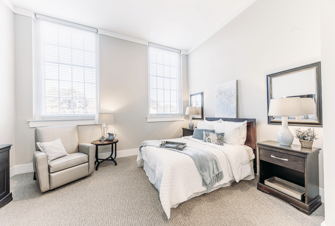 South High Senior Living bedroom