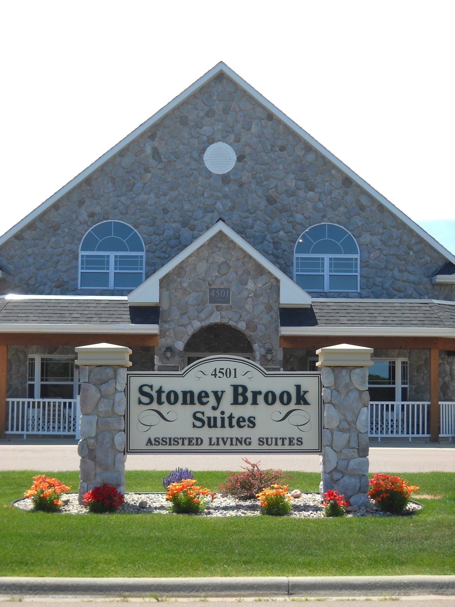 StoneyBrook Suites Sioux Falls 