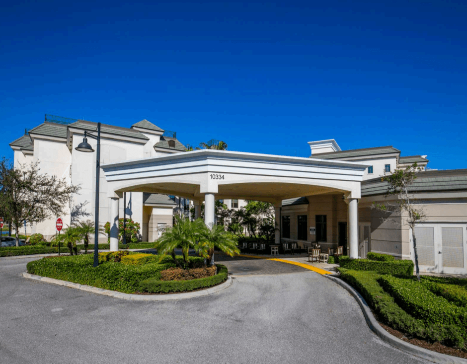 Photo of Luxe Senior Living at Wellington