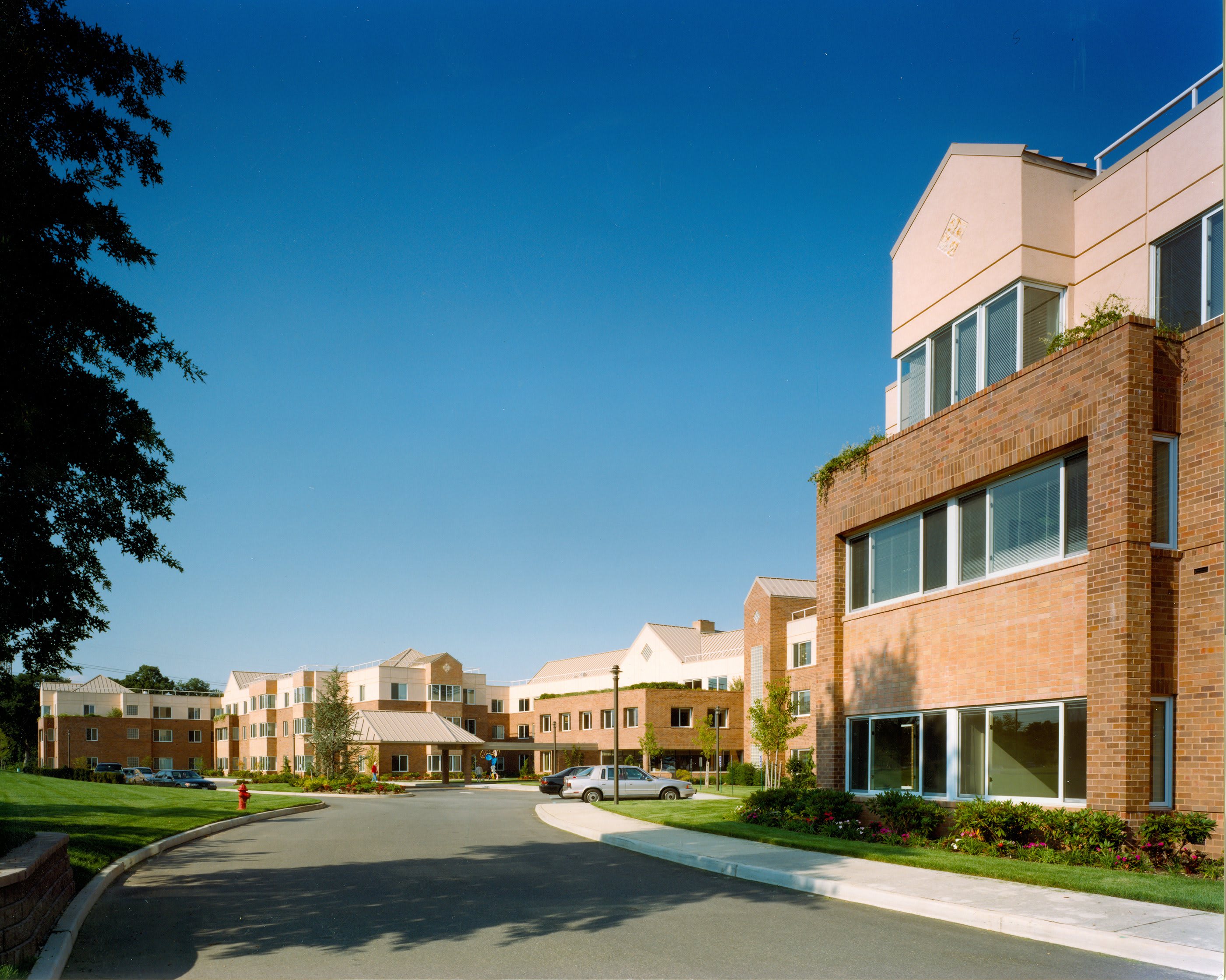 Gurwin Jewish- Fay J. Lindner Residences