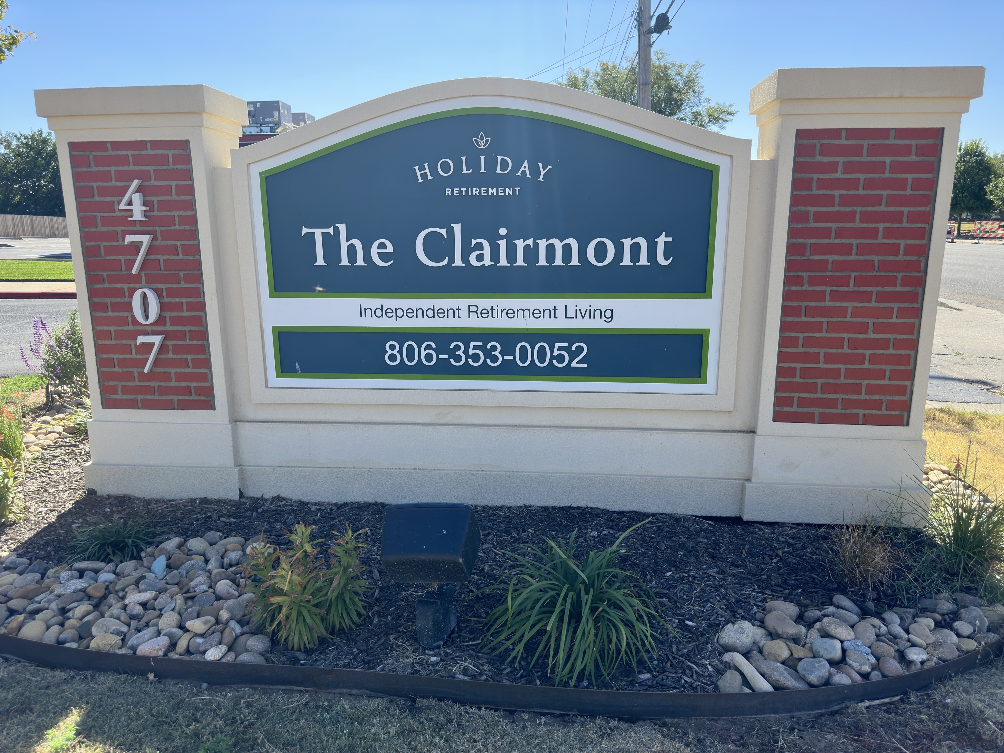 Holiday The Clairmont