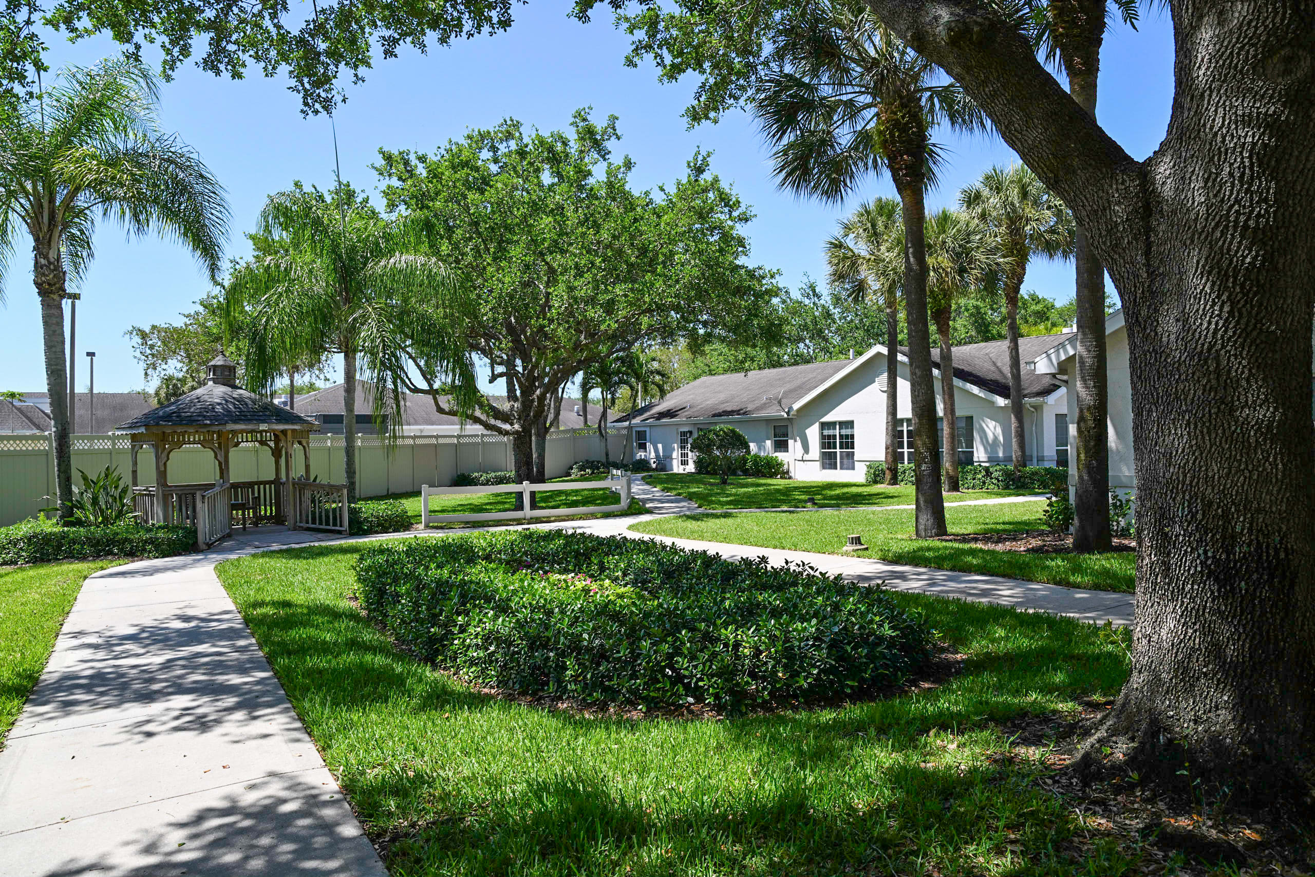 Arden Courts A ProMedica Memory Care Community in Delray Beach