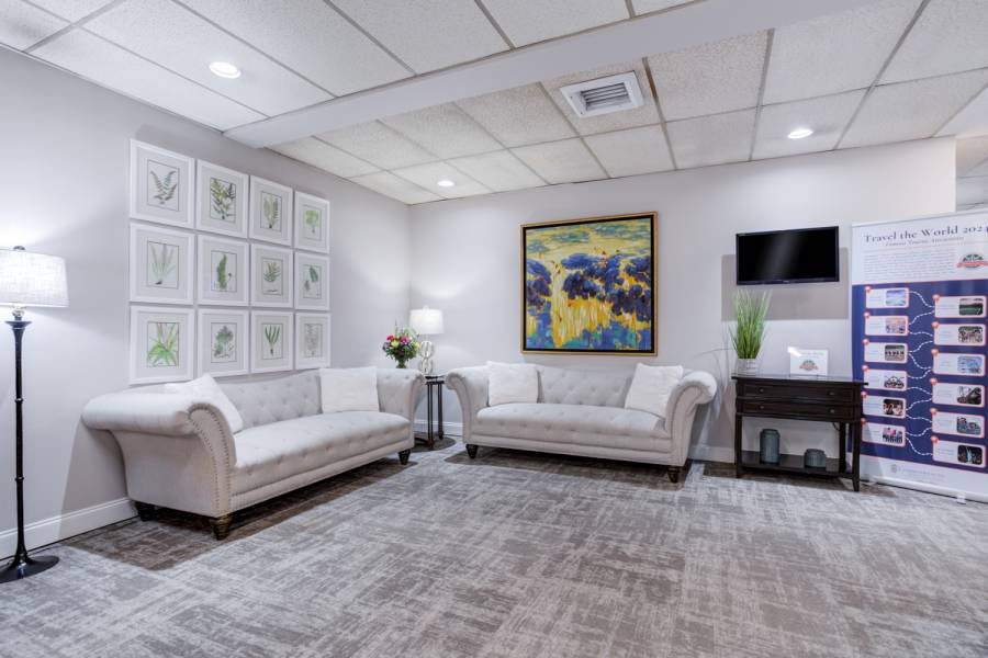 Photo of Viva Senior Living at Oak Ridge