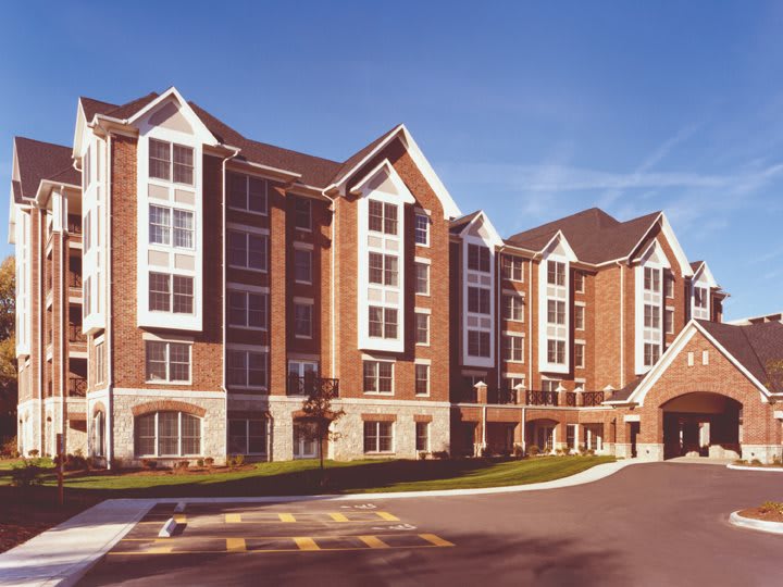 Wexner Heritage Village Creekside and Cottages community exterior