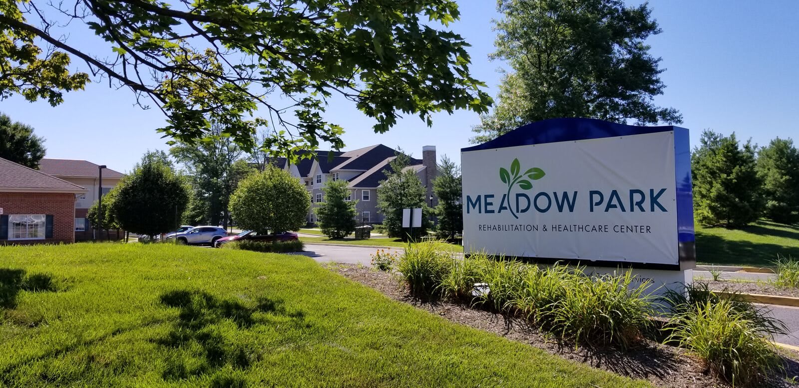 Meadow Park Rehabilitation and Healthcare Center community exterior