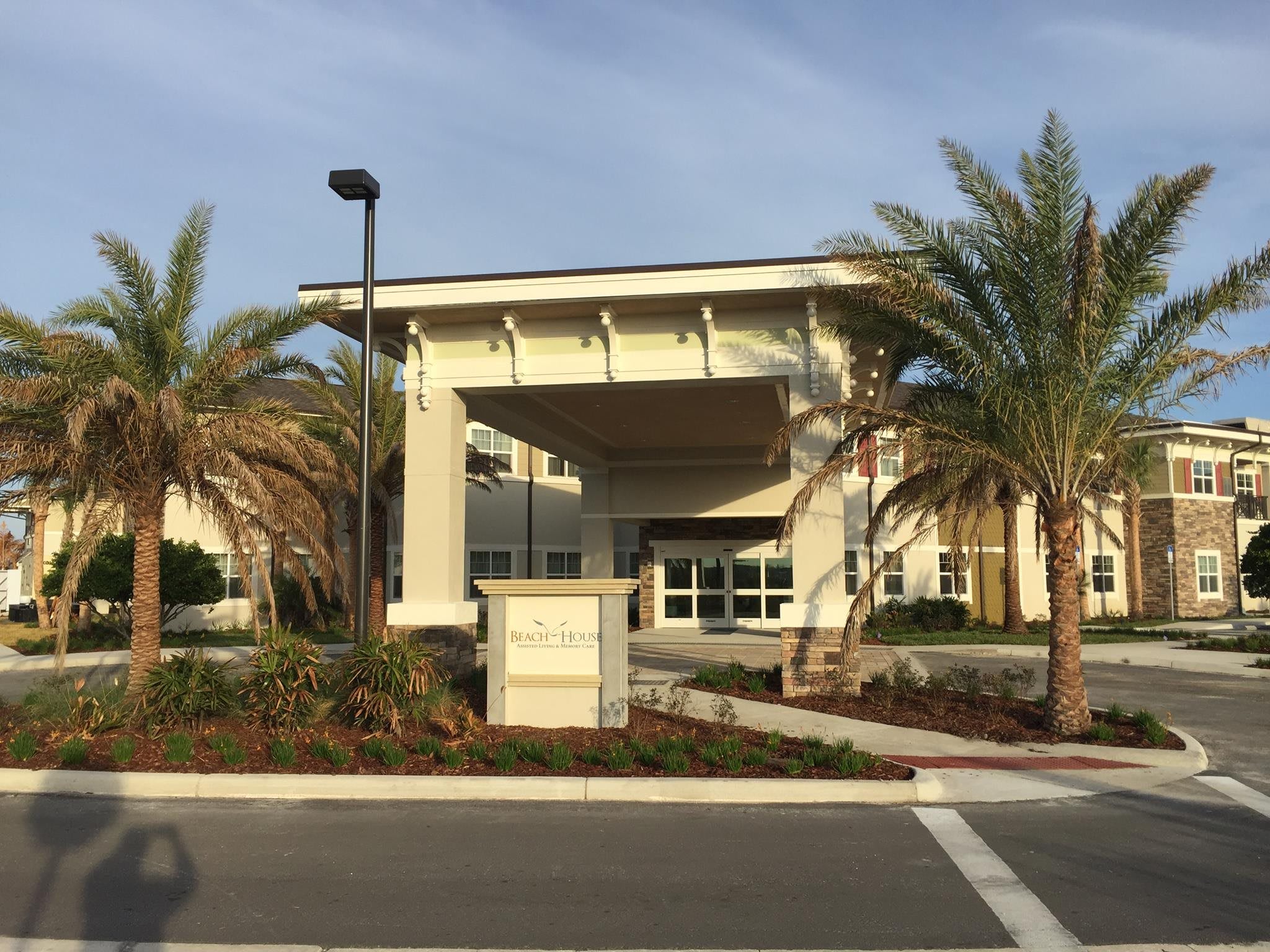 Beach House Assisted Living & Memory Care at Wiregrass Ranch community exterior