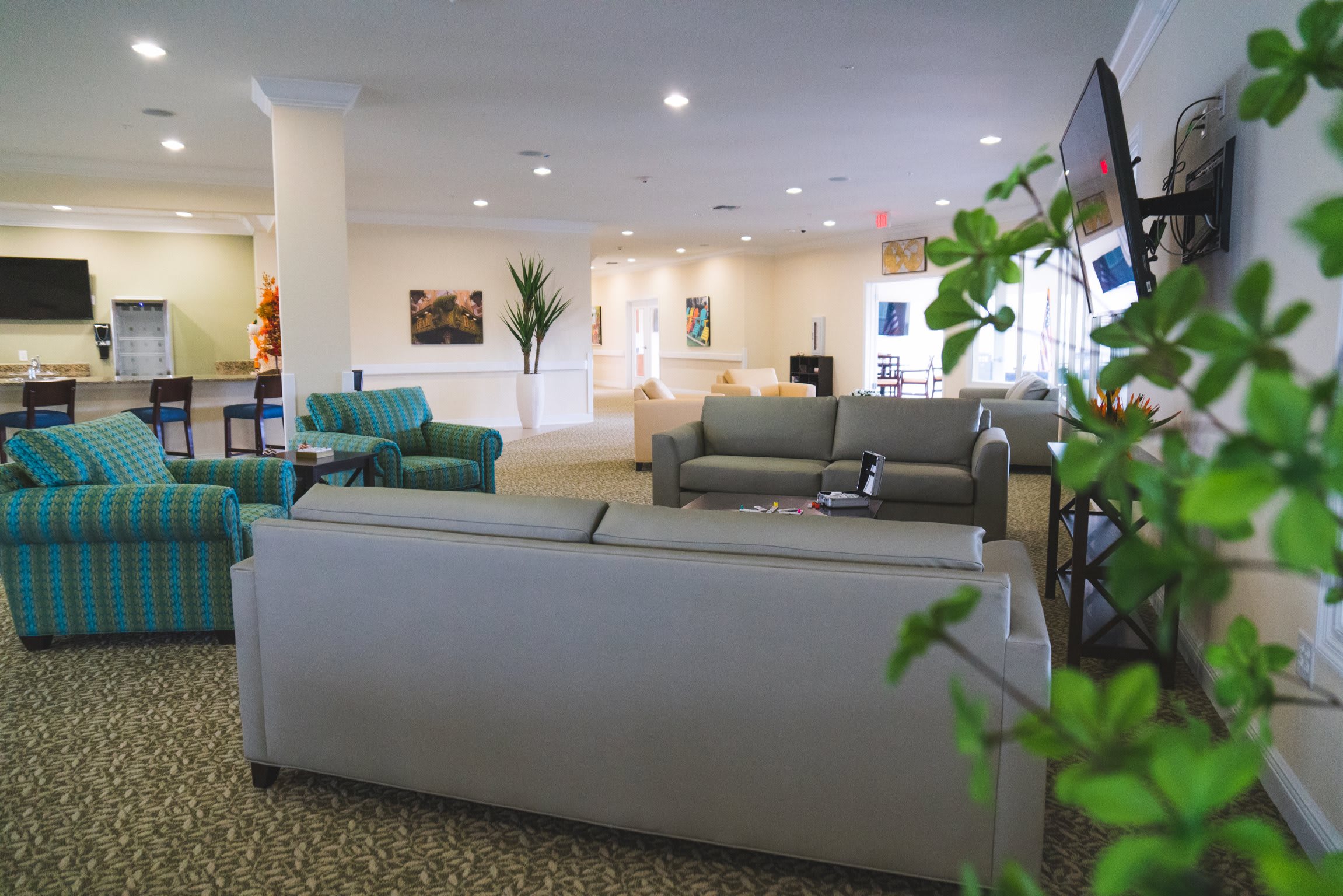 Angels Senior Living at Sarasota indoor common area