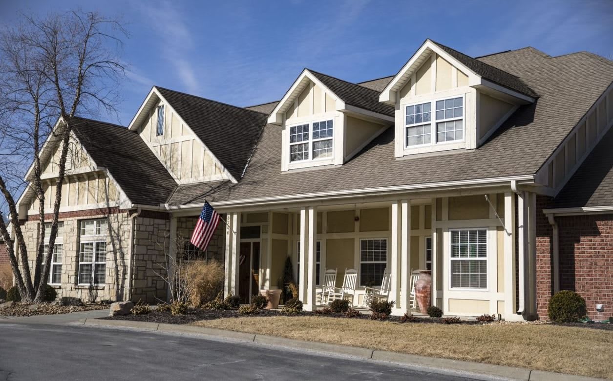 Homestead of Lenexa community exterior