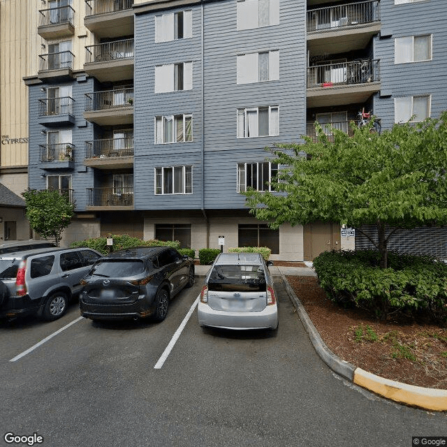 street view of Echo Lake Apartment