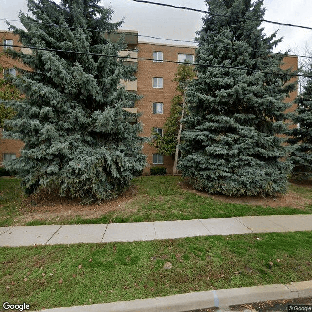 street view of 483 Linwell Road