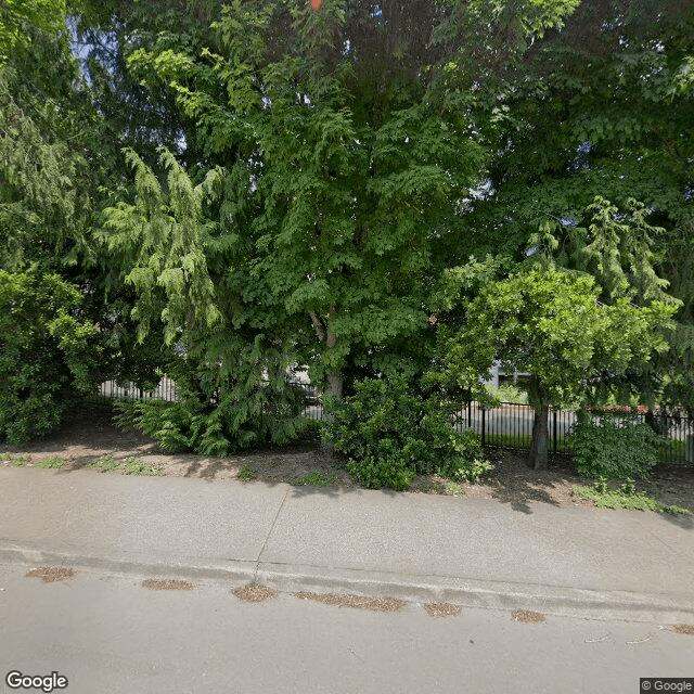 street view of Creekside Woods