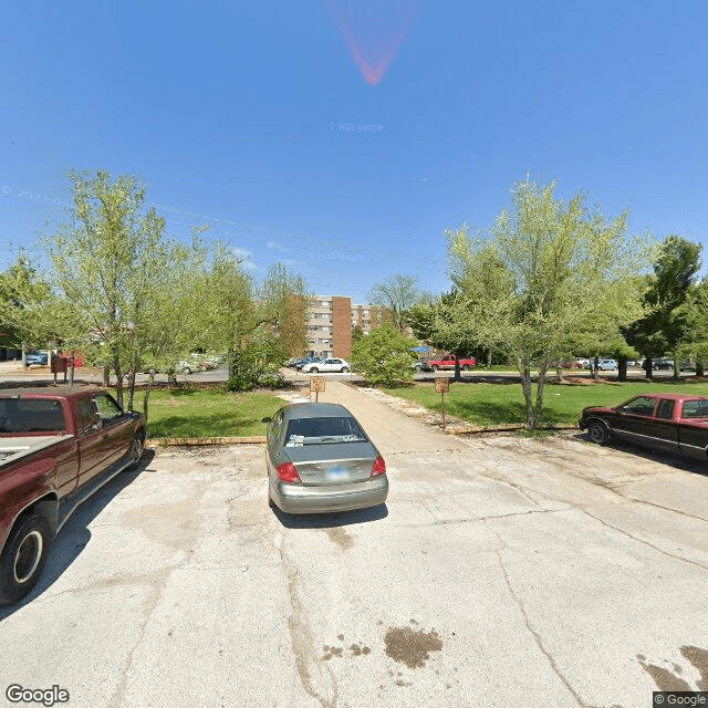 street view of Skyline Towers Apartments