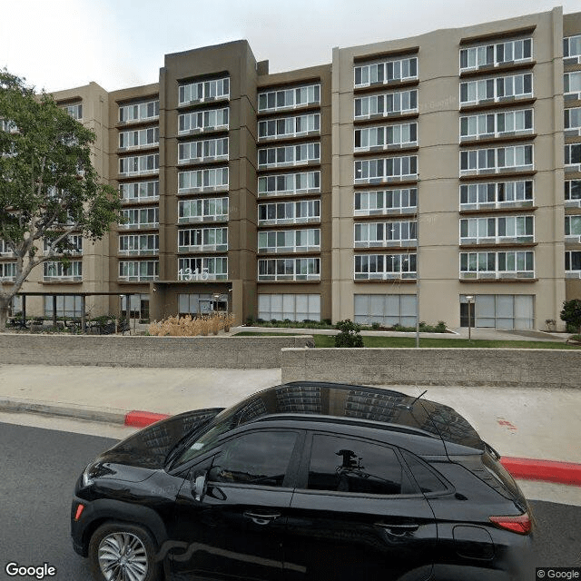 street view of Beverly Towers