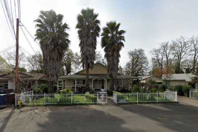 Photo of Sonoma Oak Tree Home