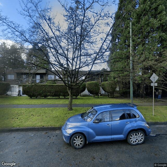 street view of Renfrew Park Manor