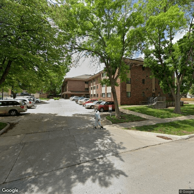 street view of Highland Park Manor