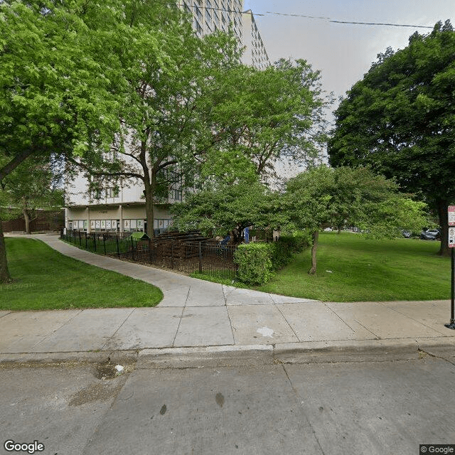 street view of Harper Square Housing Co-Op