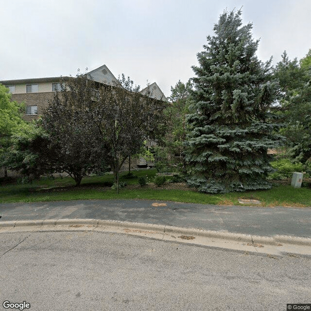 street view of Valley View Cooperative of Eden Prairie