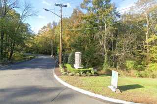 street view of Evergreen Woods