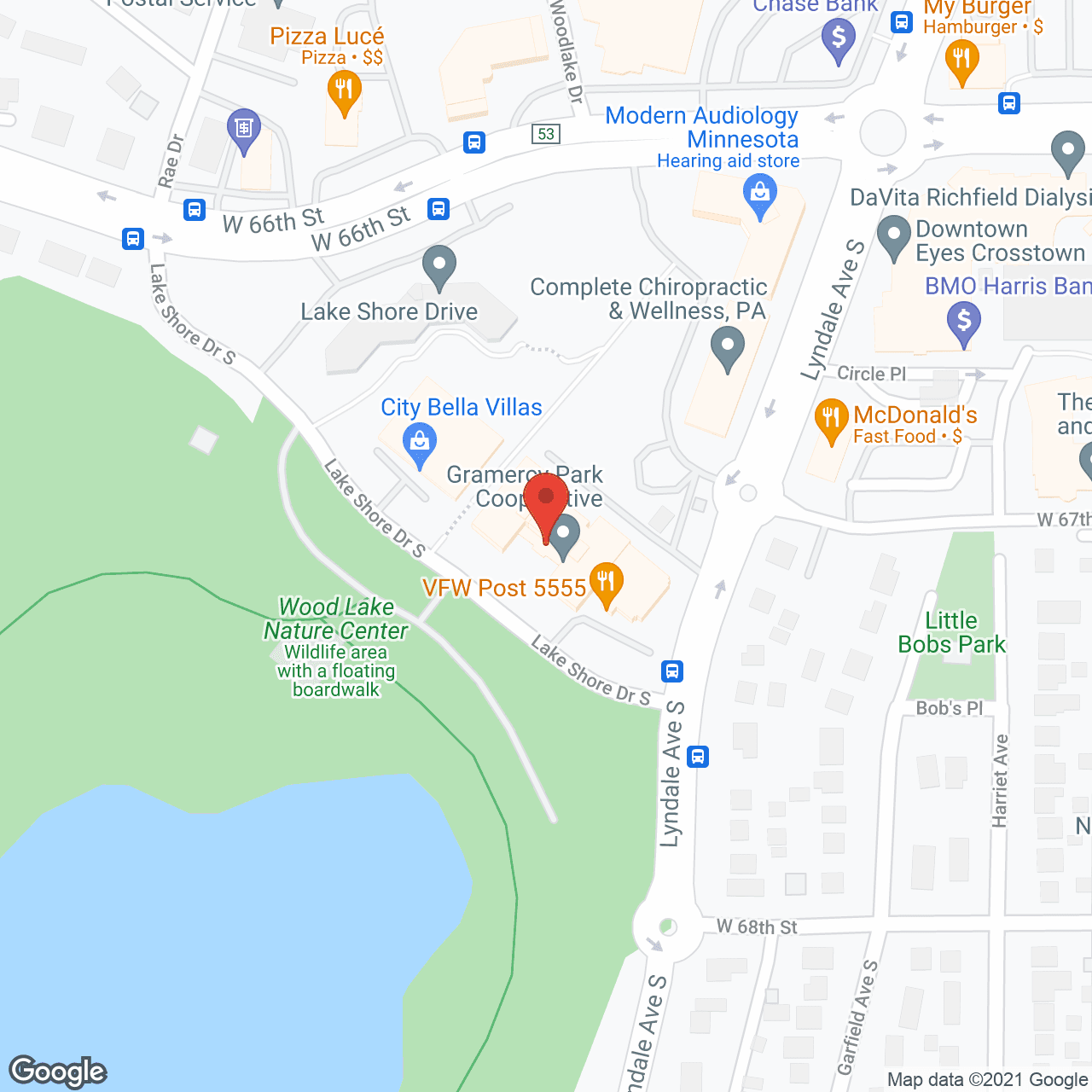 Gramercy Park Cooperative at Lake Shore Drive in google map